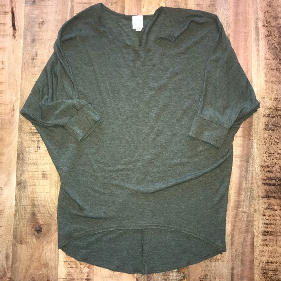 Tops - 🌟FINAL PRICE DROP🌟 Olive Green Dolman Tunic